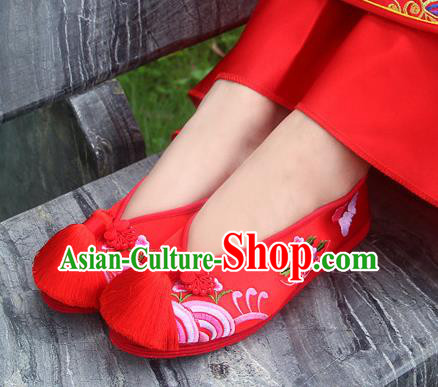 Traditional Chinese Embroidered Red Shoes Handmade Hanfu Wedding Shoes National Cloth Shoes for Women