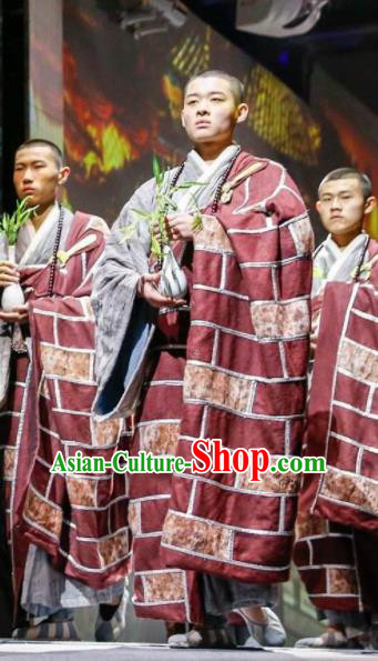 Chinese Dharma Legends in Famen Temple Ancient Tang Dynasty Monk Cassock Stage Performance Costume for Men