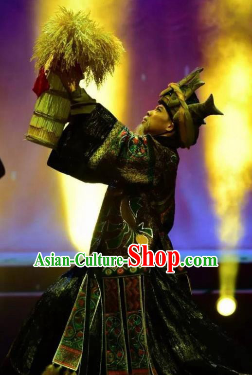 Chinese Jin Show Dan Zhai Miao Nationality Chief Dance Clothing Stage Performance Costume for Men