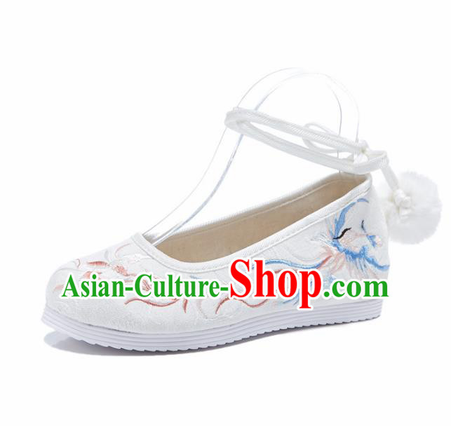 Traditional Chinese Embroidered Phoenix White Shoes Hanfu Shoes National Shoes for Women