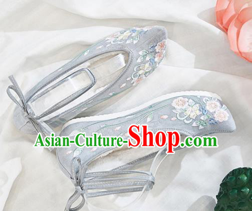 Traditional Chinese National Winter Shoes Embroidered Grey Shoes Hanfu Shoes for Women
