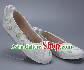 Traditional Chinese National Embroidery Butterfly White Shoes Embroidered Shoes Hanfu Shoes for Women