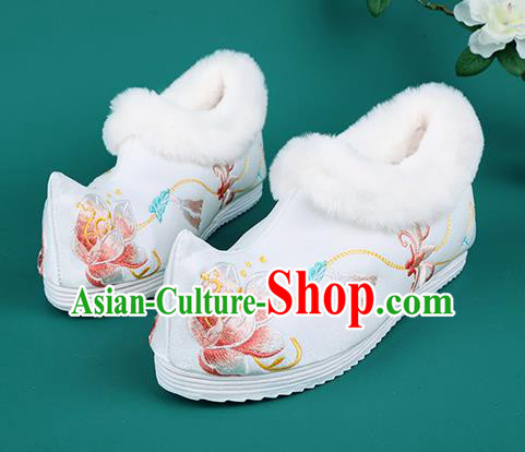 Chinese Traditional Embroidered Flowers Winter White Boots Hanfu Shoes Cloth Boots for Women