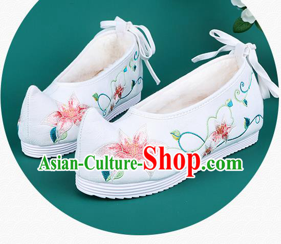 Chinese Traditional Embroidered Cotton Padded Shoes Hanfu Shoes Princess White Shoes for Women