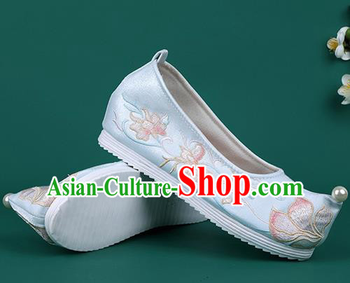 Chinese Pearl Shoes Traditional Wedding Blue Embroidered Shoes Hanfu Shoes Princess Shoes for Women