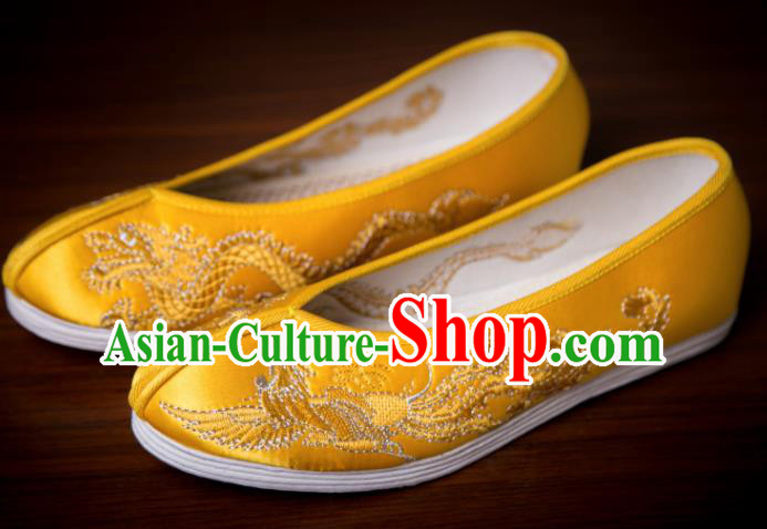 Traditional Chinese Handmade Golden Satin Shoes Hanfu Shoes Embroidered Shoes for Women