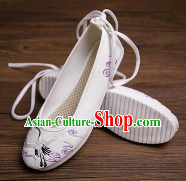 Traditional Chinese Handmade Hanfu Shoes Embroidered Crane White Shoes Cloth Shoes for Women
