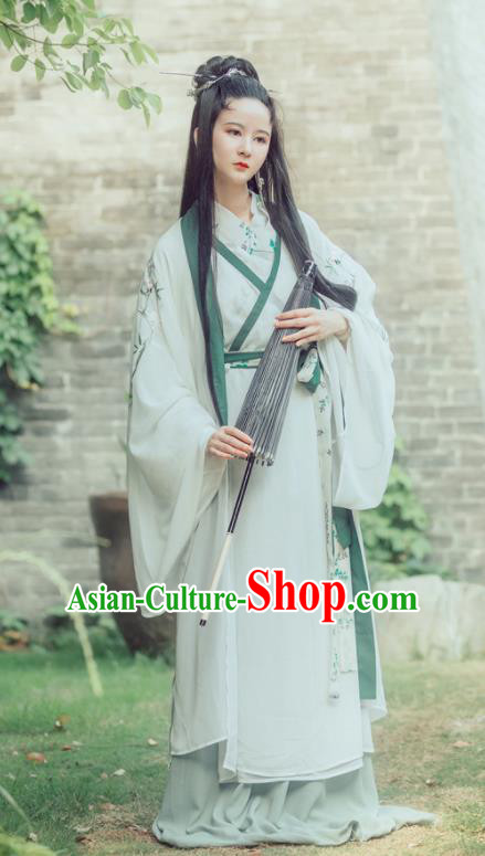 Chinese Traditional Jin Dynasty Princess Replica Costume Ancient Swordswomen Dress for Women