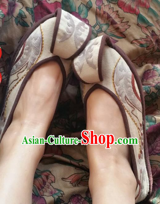 Chinese National Beige Shoes Traditional Cloth Shoes Hanfu Shoes Embroidered Shoes for Women