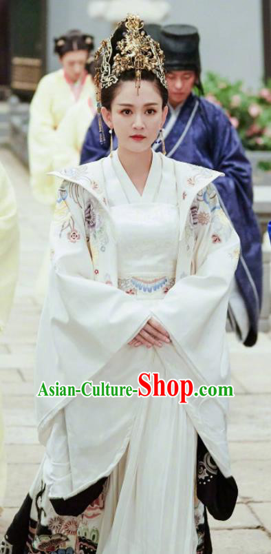 Chinese Traditional Ancient Drama Queen Dugu Hanfu Dress Sui Dynasty Empress Embroidered Historical Costume and Headpiece for Women