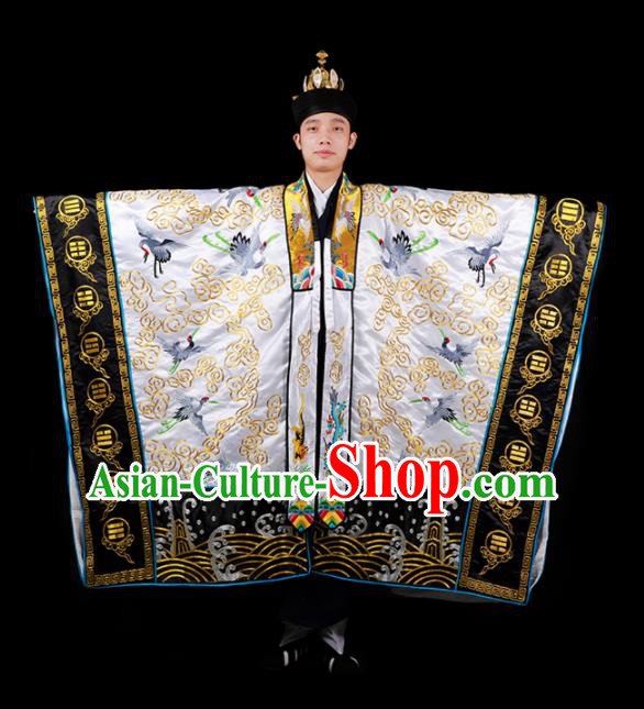 Chinese National Taoist Priest Embroidered Cranes White Cassock Traditional Taoism Costume for Men