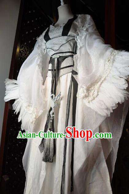 Chinese Traditional Cosplay Heroine Female Knight Costume Ancient Swordswoman White Dress for Women