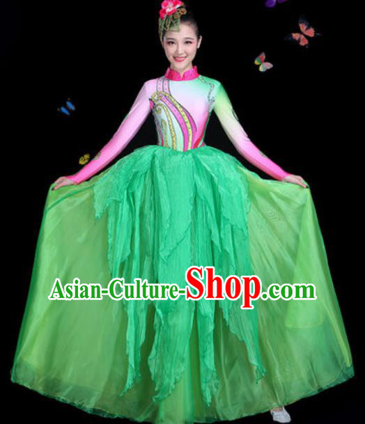 Chinese Traditional Classical Dance Green Dress Umbrella Dance Group Dance Stage Performance Costume for Women