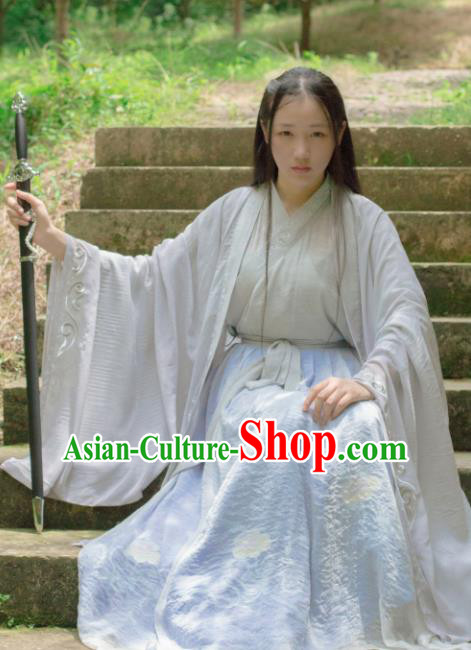 Chinese Traditional Jin Dynasty Swordswoman Historical Costume Ancient Female Knight Hanfu Dress for Women