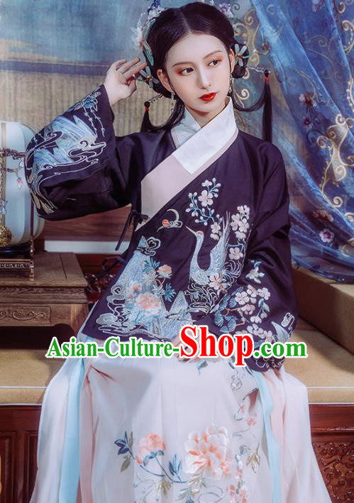 Chinese Traditional Ming Dynasty Princess Historical Costume Ancient Court Embroidered Hanfu Dress for Women