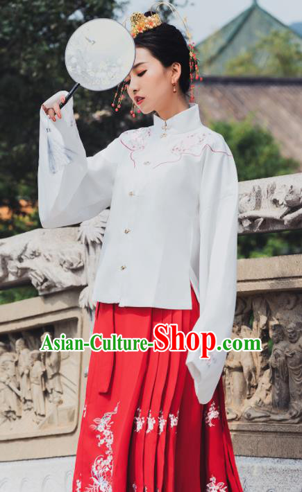 Ancient Chinese Ming Dynasty Historical Costume Traditional Palace Lady Hanfu Dress for Women