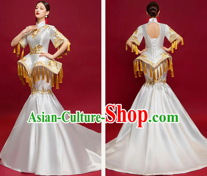 Chinese National Catwalks Embroidered Peony Full Dress Traditional Compere Cheongsam for Women
