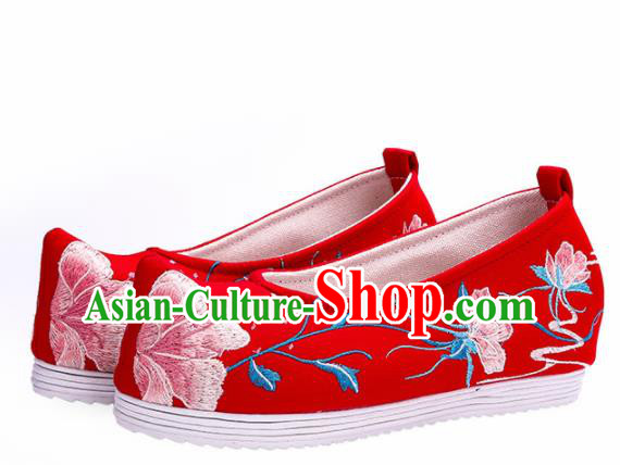 Chinese Traditional Red Embroidered Flowers Shoes Hanfu Cloth Shoes Handmade Ancient Princess Shoes for Women