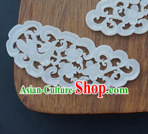 Handmade Chinese Jade Carving Plum Blossom Pendant Traditional Jade Craft Jewelry Accessories