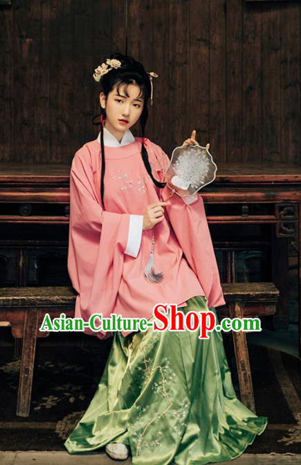 Asian Chinese Ancient Aristocratic Female Embroidered Hanfu Dress Traditional Ming Dynasty Historical Costume for Women