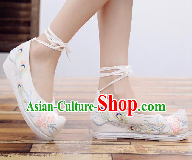 Chinese Traditional Hanfu Shoes Ancient Princess Embroidered Shoes National White Cloth Shoes for Women