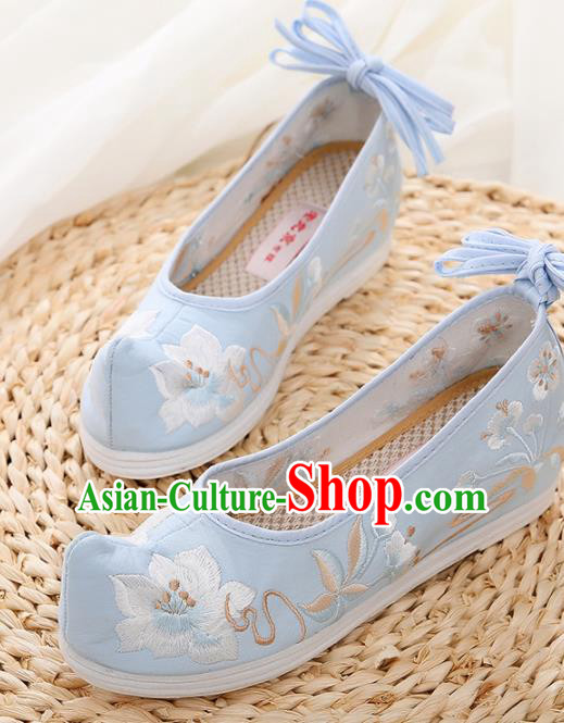 Chinese Traditional Hanfu Shoes Ancient Princess Embroidered Peach Blossom Blue Shoes National Cloth Shoes for Women