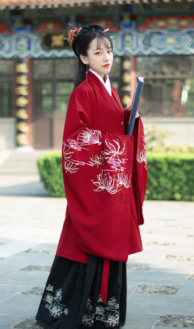 Traditional Chinese Han Dynasty Wedding Hanfu Dress Ancient Court Lady Embroidered Historical Costume for Women