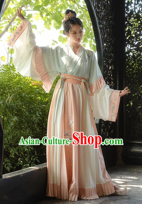 Asian Chinese Ancient Female Embroidered Hanfu Dress Traditional Jin Dynasty Nobility Lady Historical Costume for Women