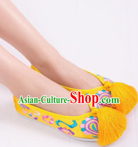 Chinese Traditional Opera Shoes Wedding Yellow Shoes Hanfu Princess Shoes Embroidered Shoes for Women
