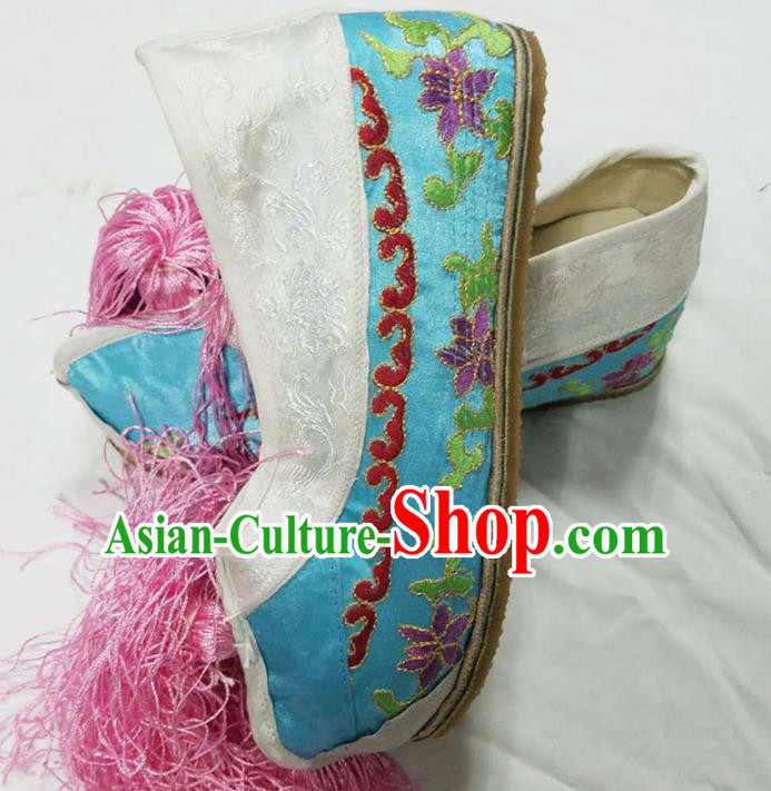 Chinese Ancient Court Princess Hanfu Light Blue Blood Stained Shoes Traditional Beijing Opera Diva Embroidered Shoes for Adults