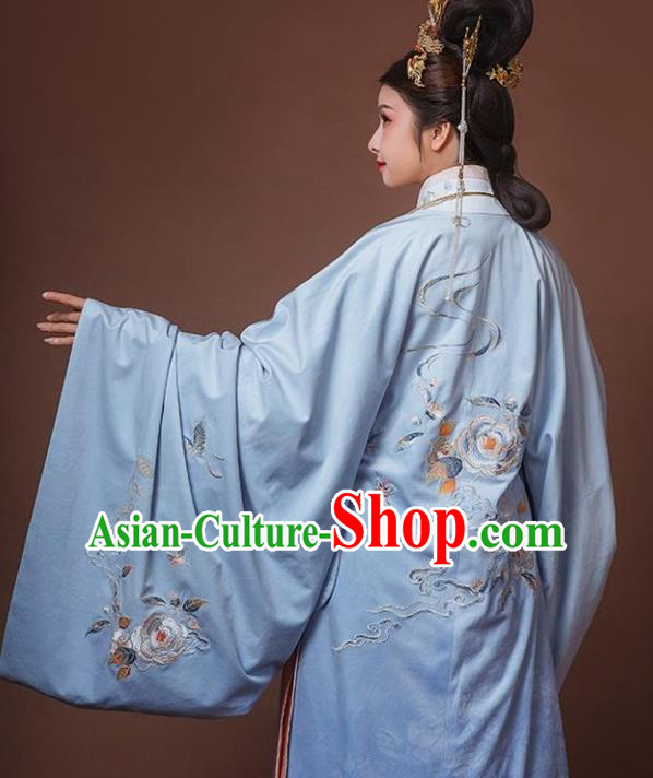 Chinese Ancient Ming Dynasty Imperial Empress Hanfu Dress Traditional Court Queen Embroidered Replica Costume for Women