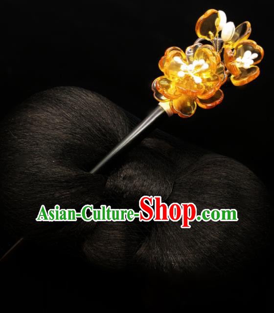 Chinese Ancient Hanfu Yellow Plum Hairpins Traditional Handmade Hair Accessories for Women