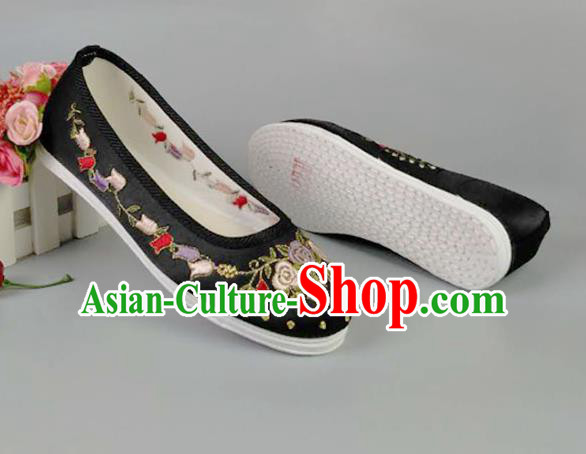 Asian Chinese Traditional Black Satin Shoes Ancient Princess Embroidered Shoes Hanfu Shoes for Women