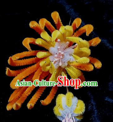 Chinese Handmade Qing Dynasty Orange Velvet Chrysanthemum Hairpins Traditional Ancient Court Hanfu Hair Accessories for Women