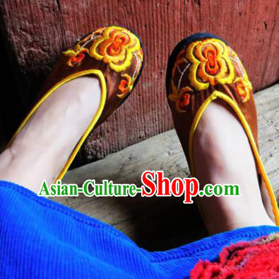 Traditional Chinese Brown Embroidered Shoes Handmade Hanfu Shoes Ancient Princess Shoes for Women