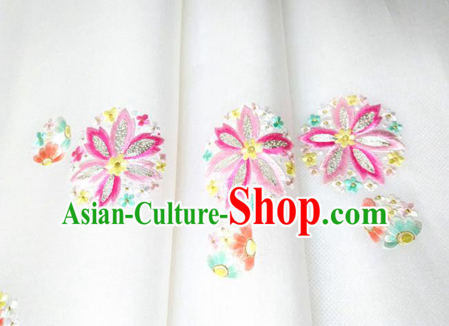 Chinese Traditional Embroidered Flowers Pattern Design White Silk Fabric Asian China Hanfu Silk Material