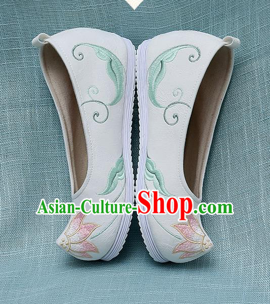 Chinese Handmade Embroidered Lotus White Bow Shoes Traditional Ming Dynasty Hanfu Shoes Princess Shoes for Women