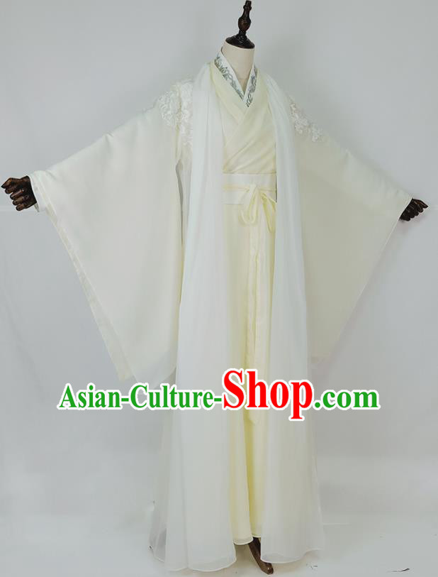 Chinese Traditional Song Dynasty Embroidered Yellow Dress Ancient Female Swordsman Costumes for Women