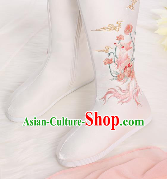 Asian Chinese White Embroidered Fox Boots Traditional Opera Boots Hanfu Shoes for Women