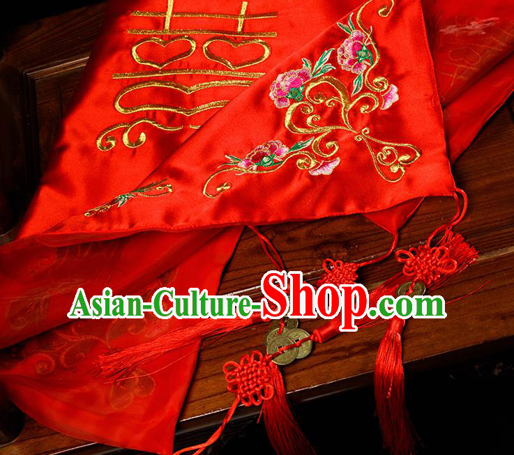 Chinese Traditional Wedding Embroidered Red Veil Cover Ancient Bride Headdress for Women