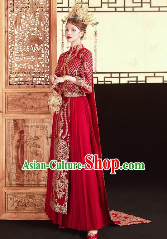 Chinese Traditional Wedding Bottom Drawer Trailing Xiu He Suit Embroidered Red Blouse and Dress Ancient Bride Costumes for Women