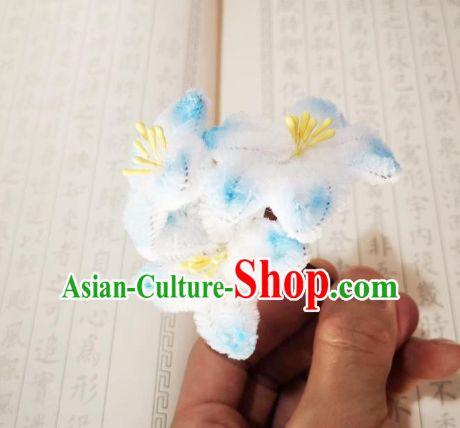 Chinese Ancient Princess White Velvet Lily Flowers Hairpins Hair Accessories Handmade Qing Dynasty Hair Stick