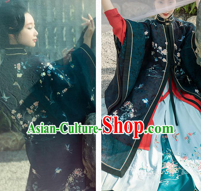 Chinese Traditional Ming Dynasty Noble Female Historical Costumes Ancient Royal Countess Hanfu Dress Embroidered Gown and Skirt for Women