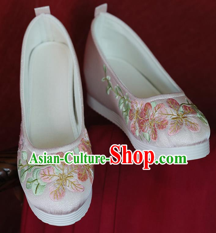 China Princess Shoes Handmade Pink Cloth Shoes Embroidered Peach Blossom Rabbit Shoes Hanfu Shoes