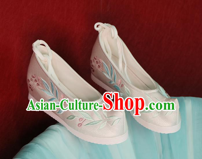 China Hanfu Embroidered Shoes Women Shoes Handmade Shoes Princess Shoes White Brocade Shoes
