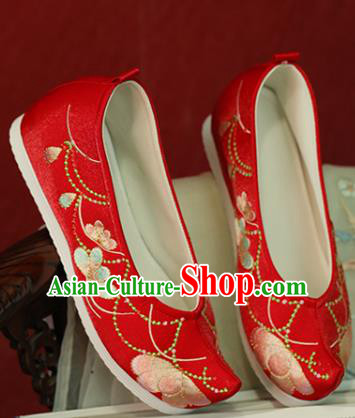 China Hanfu Shoes Embroidered Shoes Handmade Red Cloth Shoes Tang Dynasty Princess Shoes Wedding Women Shoes