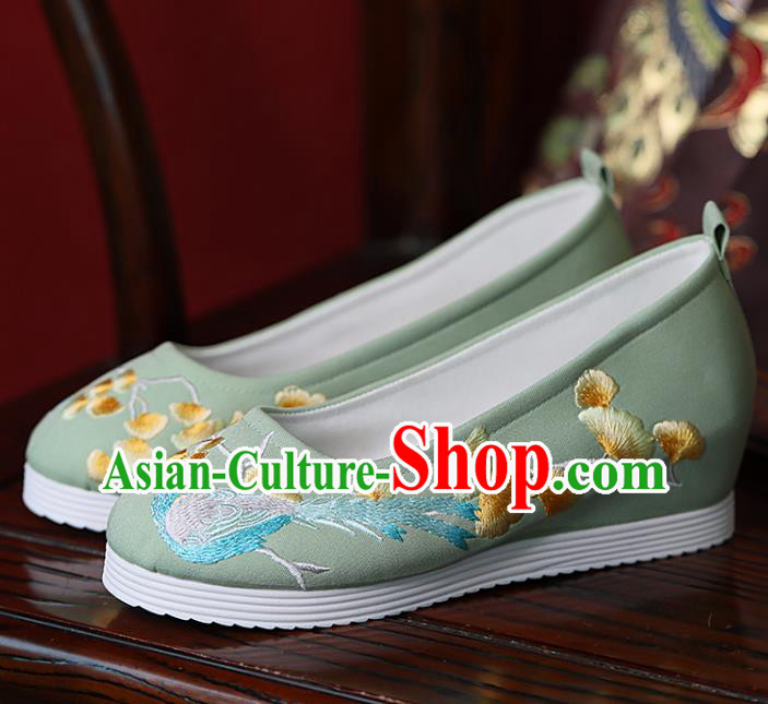 China Handmade Green Cloth Shoes Princess Shoes Hanfu Shoes Embroidered Ginkgo Bird Shoes