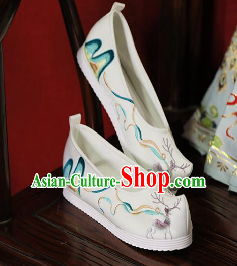 China Embroidered Wapiti Shoes Handmade Cloth Shoes Princess Shoes Hanfu Shoes White Bow Shoes