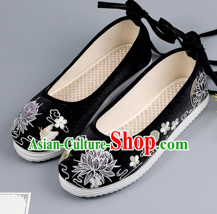 China Traditional Hanfu Shoes Black Cloth Shoes Princess Shoes Embroidered Lotus Shoes
