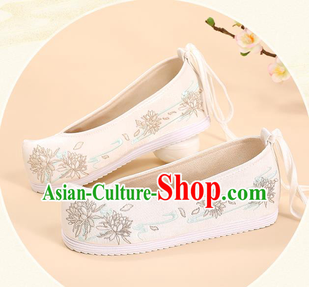 China Ming Dynasty Hanfu Shoes Traditional Cloth Shoes Handmade Princess Shoes Embroidered Shoes